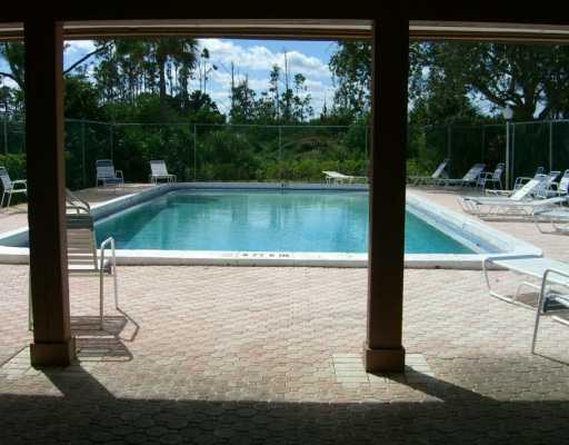 Building Photo - 6138 SE Riverboat Dr