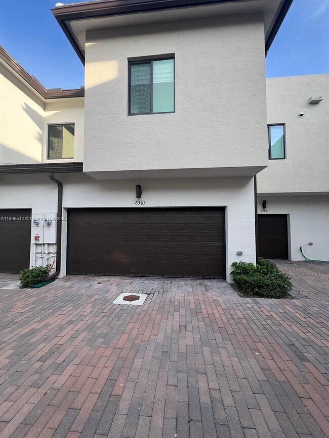 Building Photo - 8381 NW 43rd St