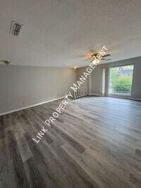 Building Photo - 3403/3405 Gail