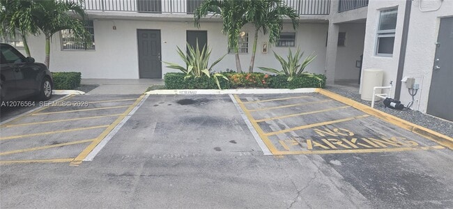 Building Photo - 14165 SW 87th St