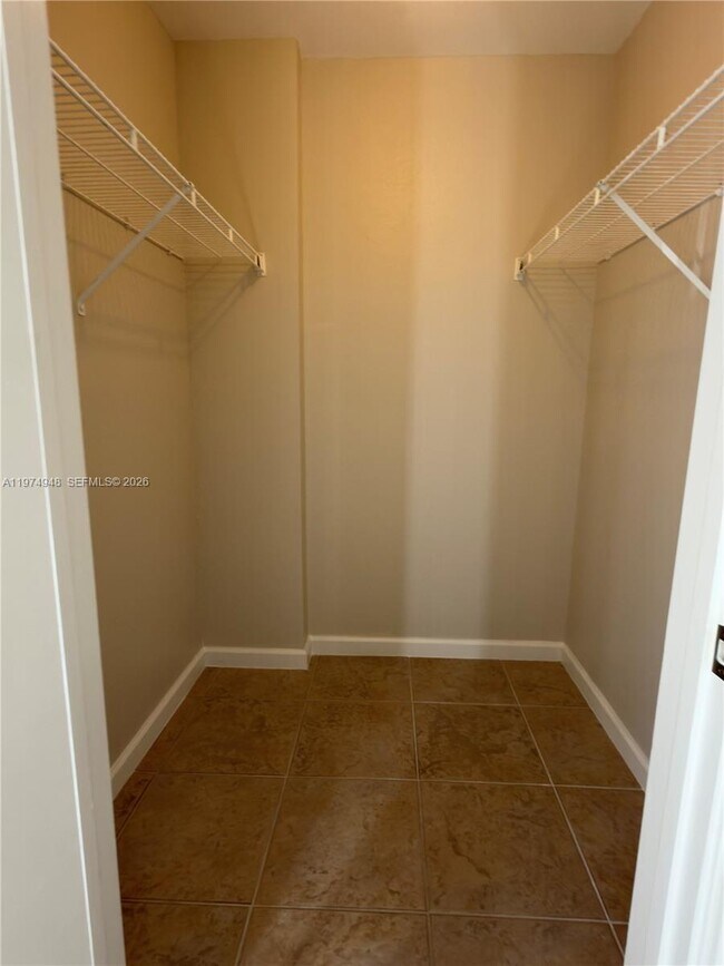 Building Photo - 2647 NW 33rd St