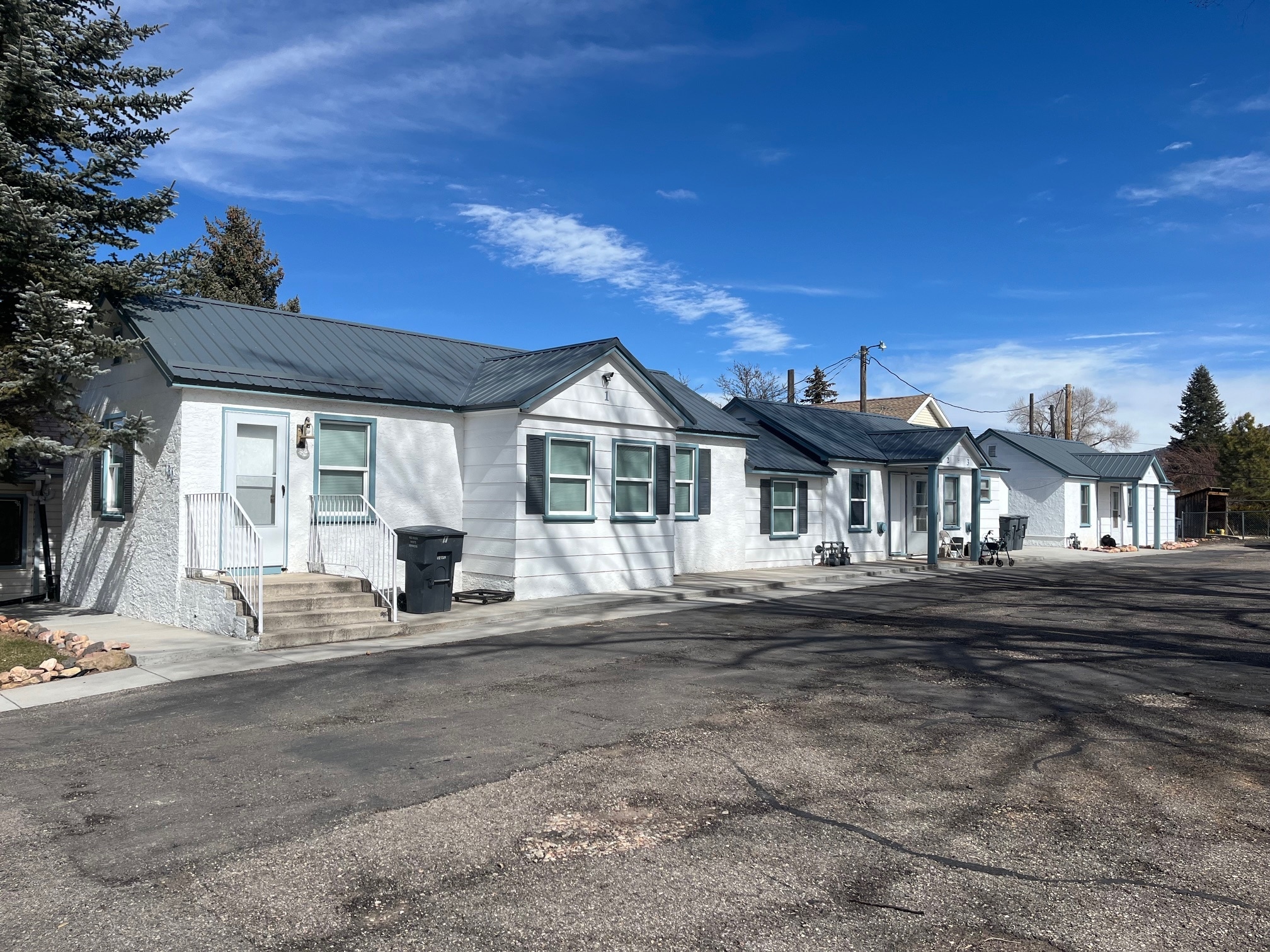 Building Photo - 160 N Main St