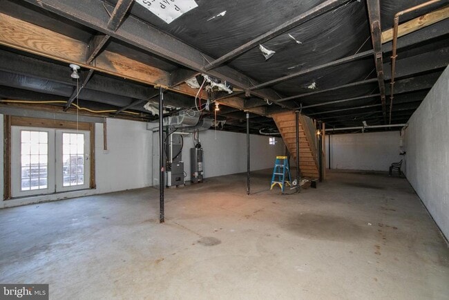 Building Photo - 605 Neck Rd