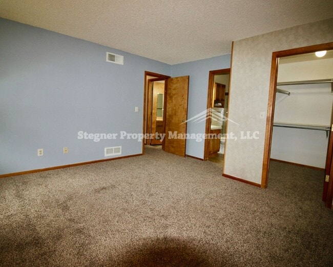 Building Photo - Great Home in Greeley
