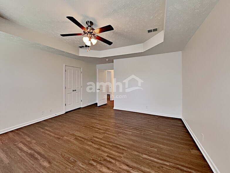 Building Photo - 3508 Oval Hesson Lane