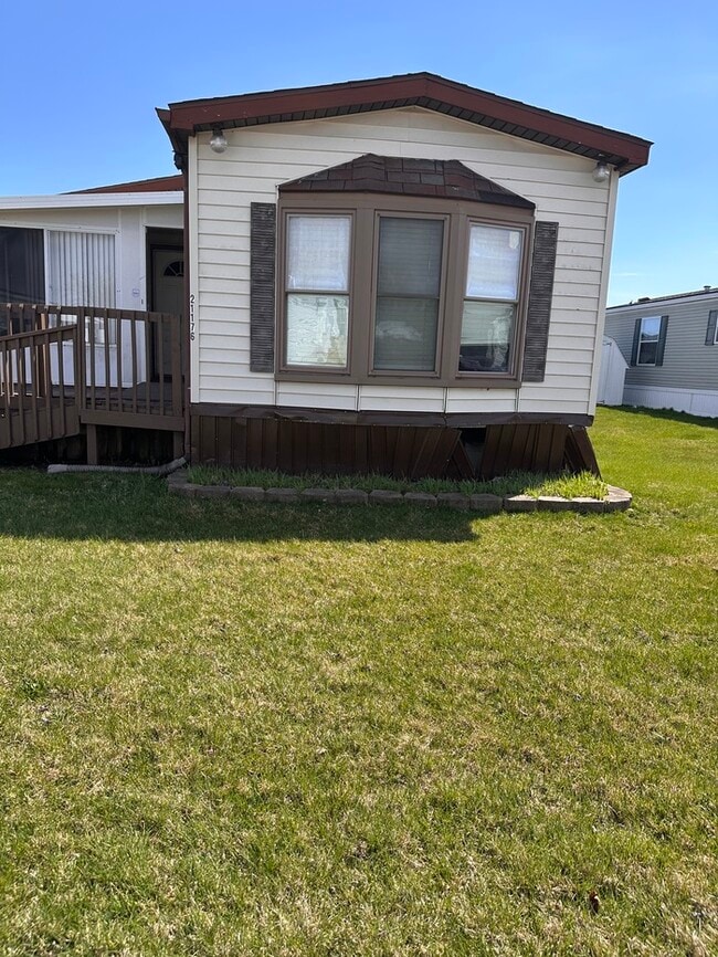 Building Photo - 21176 Boquet Dr