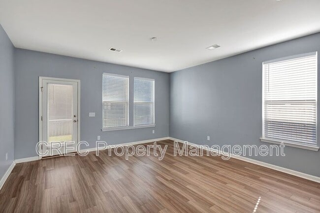 Building Photo - 1689 Eider Down Dr
