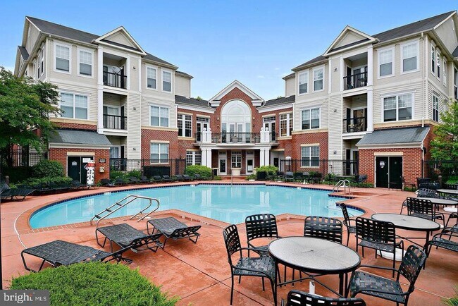 Building Photo - 3851 Aristotle Ct