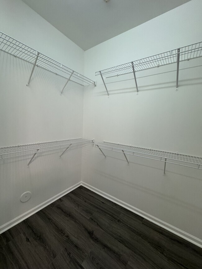 Building Photo - 14907 Santa Lucia Dr