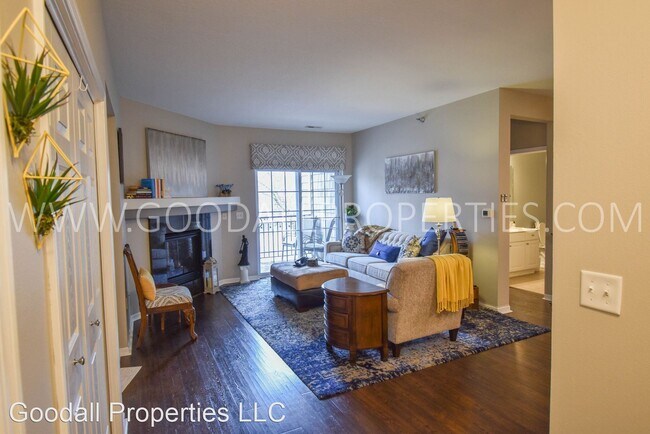Building Photo - 2 br, 2 bath House - 3031 Grand Ave #214