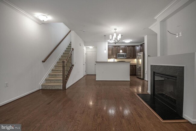 Building Photo - 629 Diamondback Dr