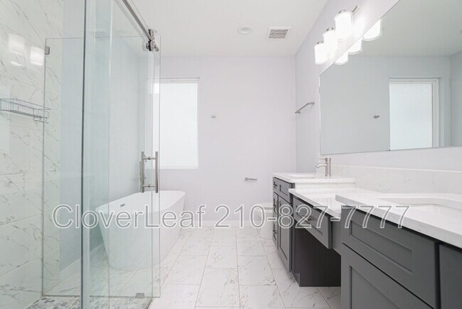 Building Photo - 2109 Schley Ave