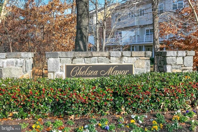 Building Photo - 2885 Falkirk Alley