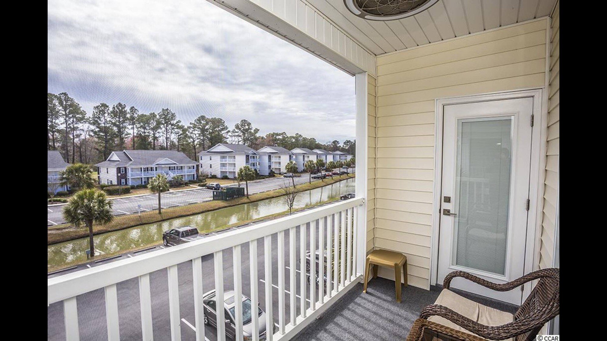 Building Photo - 1298 River Oaks Dr