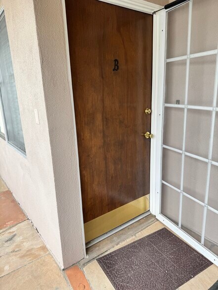 Primary Photo - 822 21st St