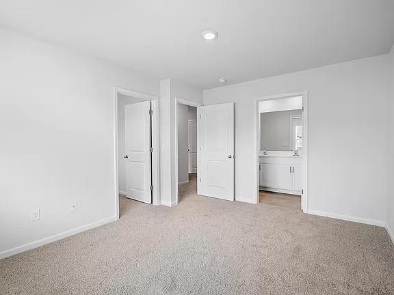 Building Photo - 1112 S Norwhich Ln