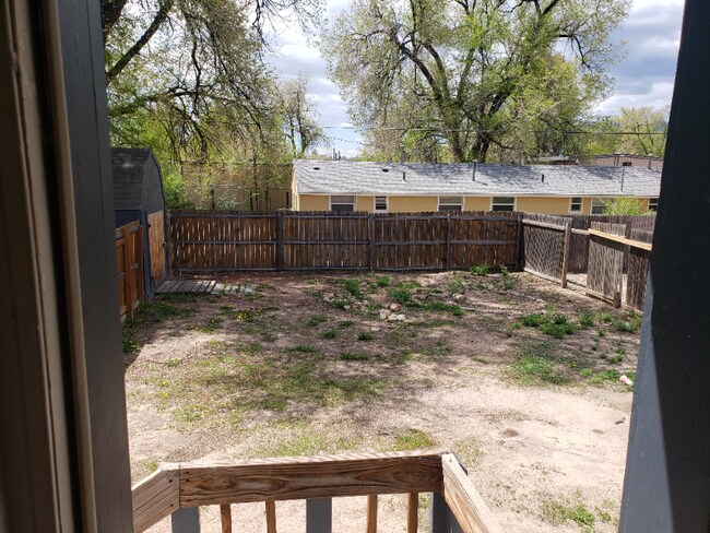 Building Photo - 2105 E Willamette Ave