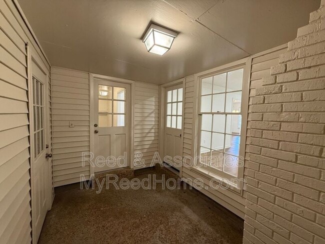 Building Photo - 7954 Neshoba Rd