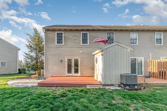 Building Photo - 618 Park Ridge Dr