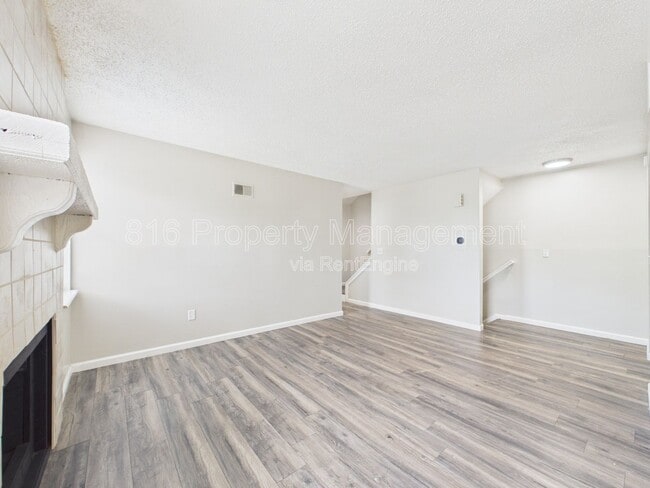 Building Photo - 3102 Eaton St
