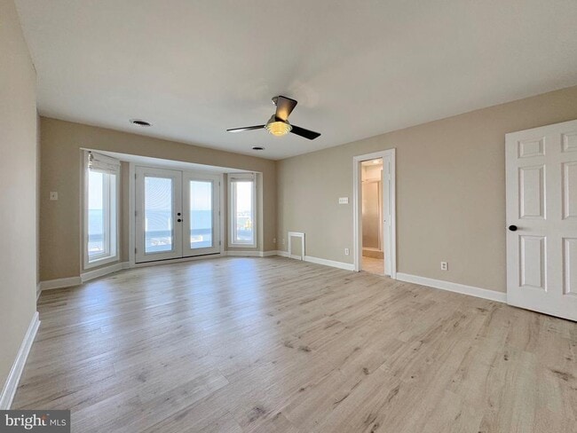Building Photo - 11470 Mohawk Ct