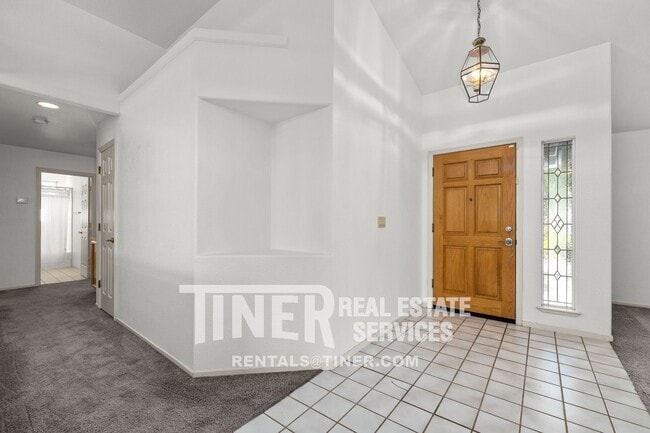 Building Photo - 180 Briggs Ranch Dr