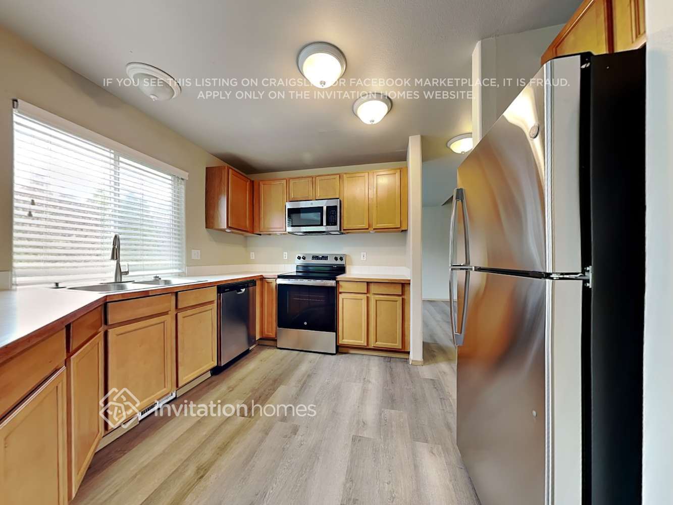 Building Photo - 17302 26th Ave E