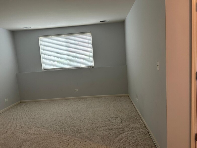 Building Photo - 506 Conservatory Ln