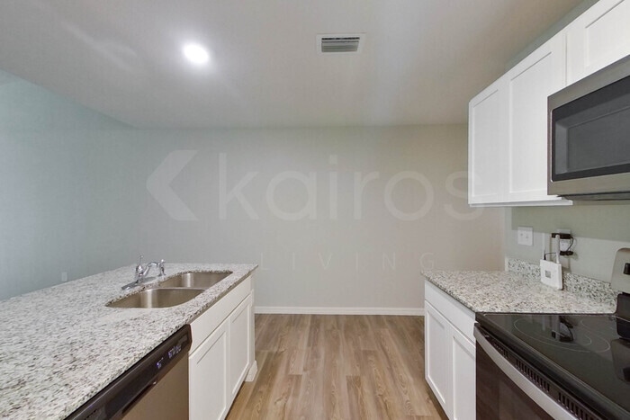 Building Photo - 9123 Aegean Cir