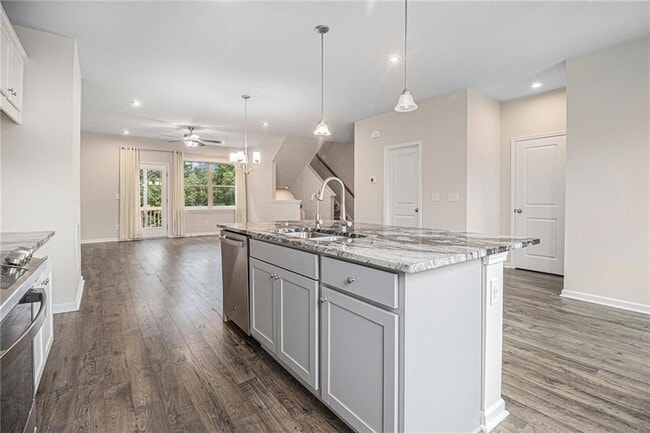 Building Photo - 3497 Hidden Valley Cir