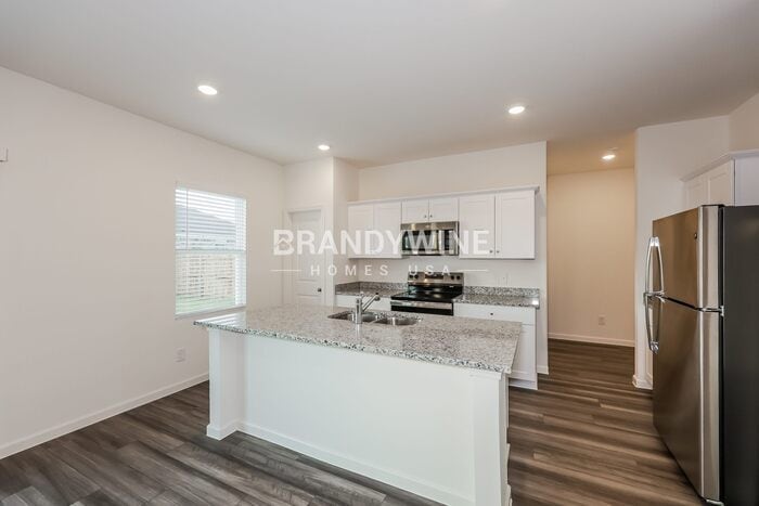 Building Photo - 8301 Sniptoe Dr