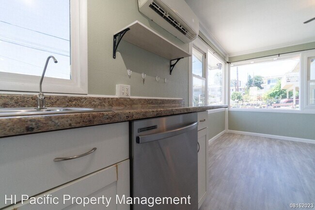 Building Photo - 2 br, 1 bath House - 908 Simon St