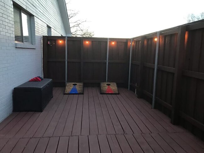 Cornhole game - 501 Rogers Way