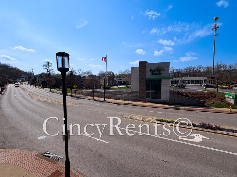 Building Photo - 3540 Columbia Pky