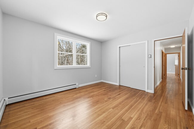 Building Photo - 11 Caribou Dr