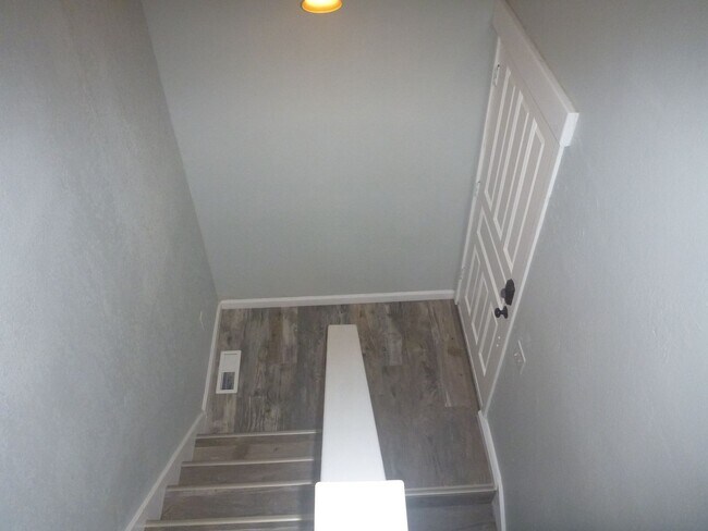 Building Photo - 1047 War Bonnet Way