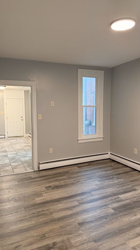 Building Photo - 841 E Philadelphia St