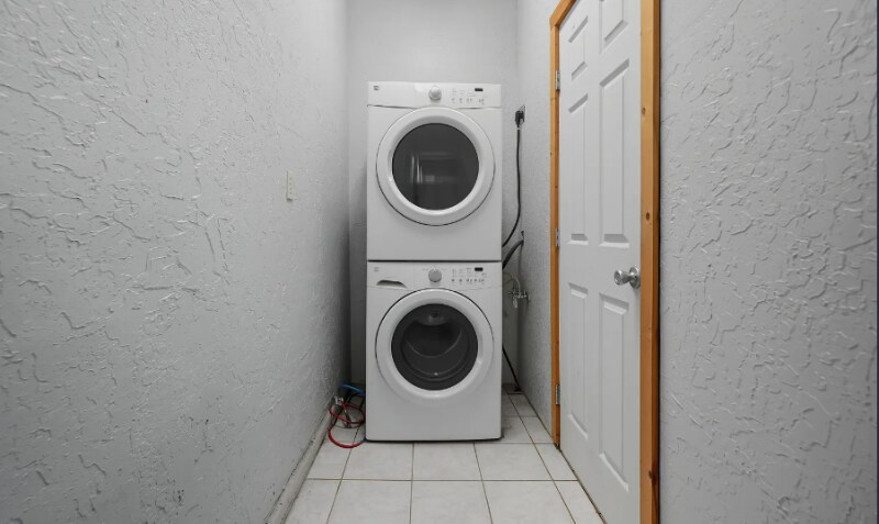 Building Photo - 7831 Terra Linda Way