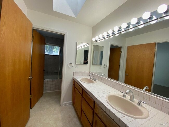 Building Photo - 1846 Granger Ct