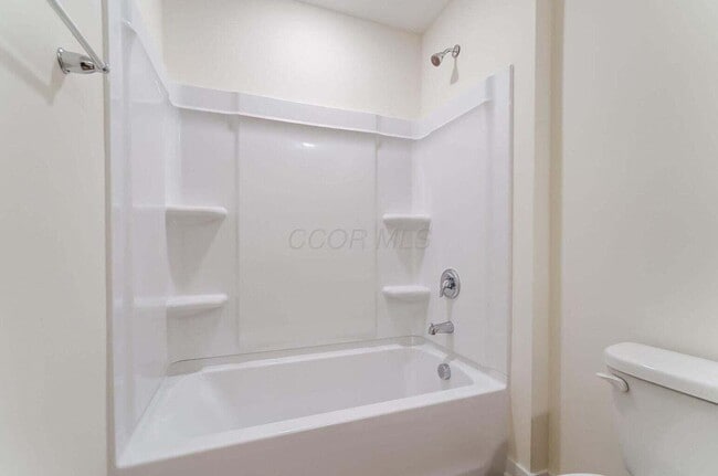 Building Photo - 852 Sunny Vale Dr