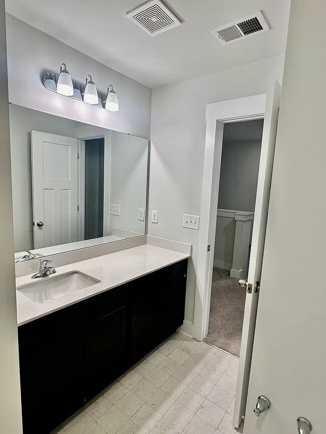Building Photo - 1021 Millison Pl