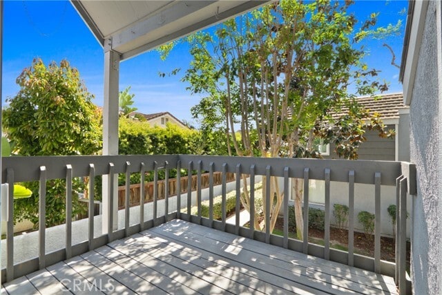 Building Photo - 63 Wildwood