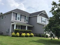 Building Photo - 440 Wood Point Dr