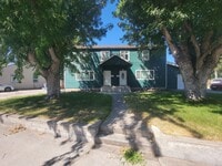 Building Photo - Spacious 3-Bed, 2-Bath Home with Fenced Ya...