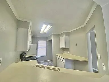 Building Photo - 7406 Avenue X