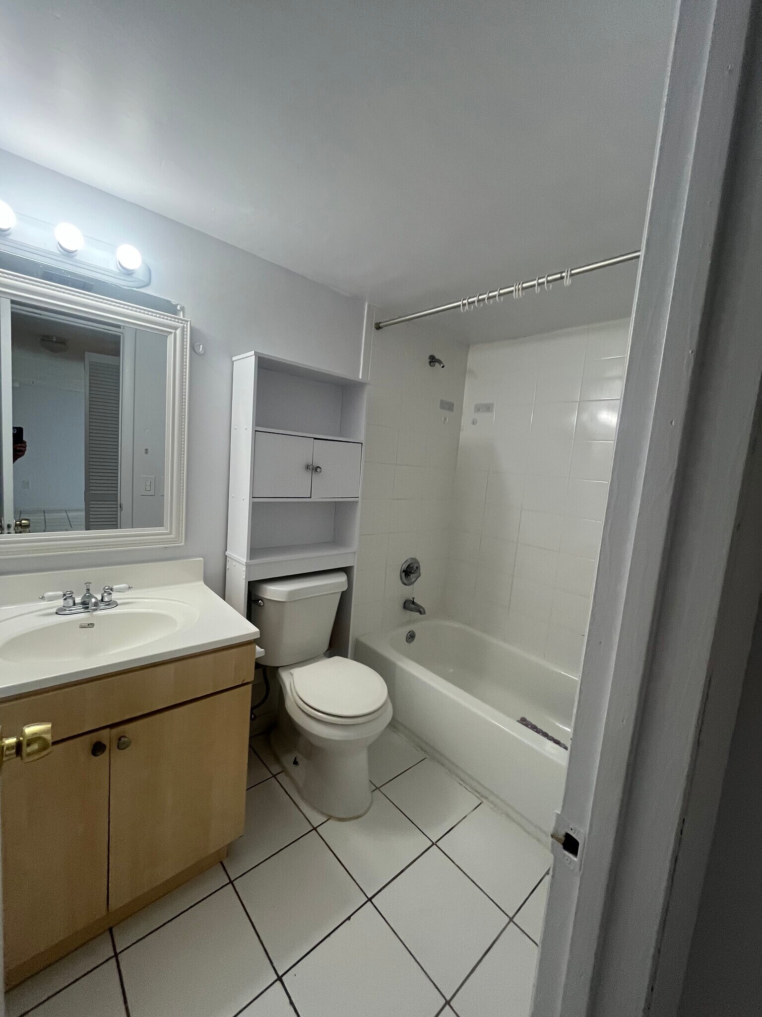 Building Photo - 14170 SW 84th St