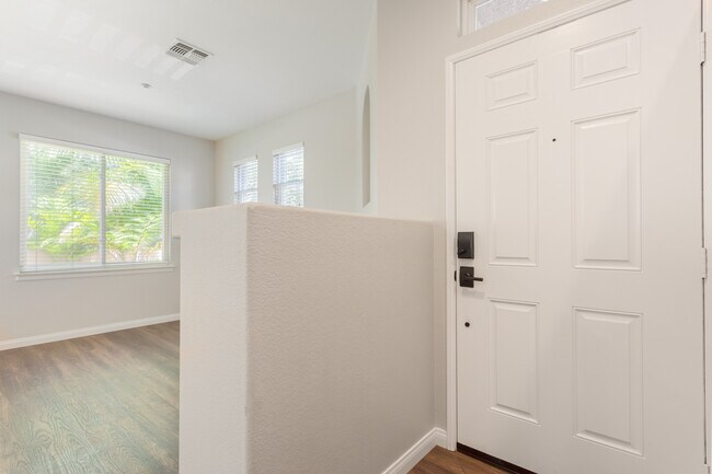 Building Photo - 6283 Citracado Cir