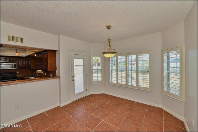Building Photo - 13049 Tierra David Ct