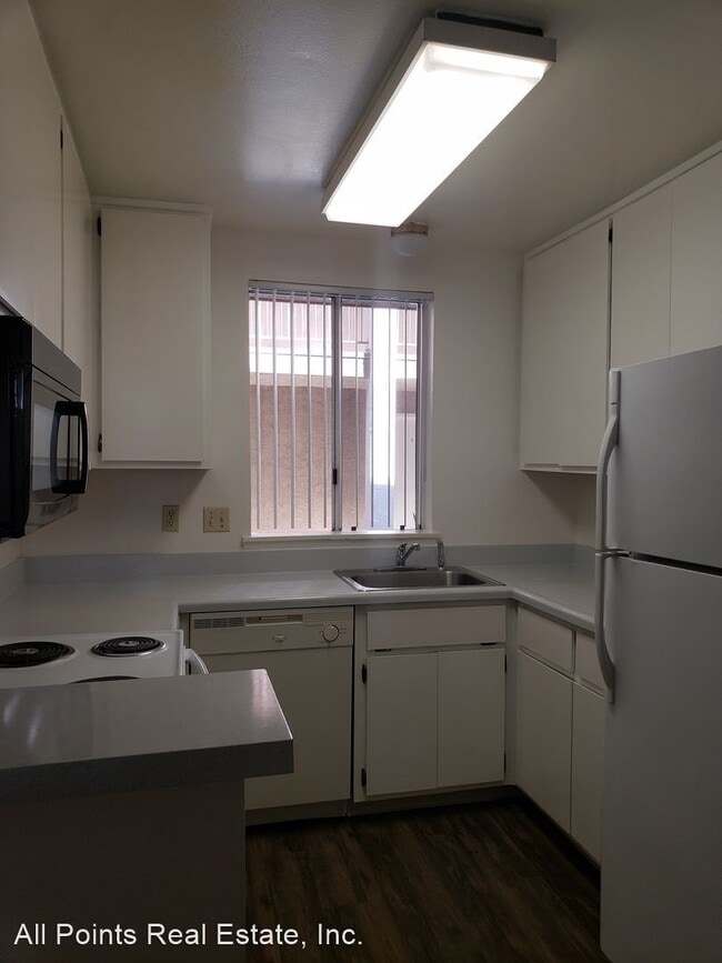 Building Photo - 4828 Art St