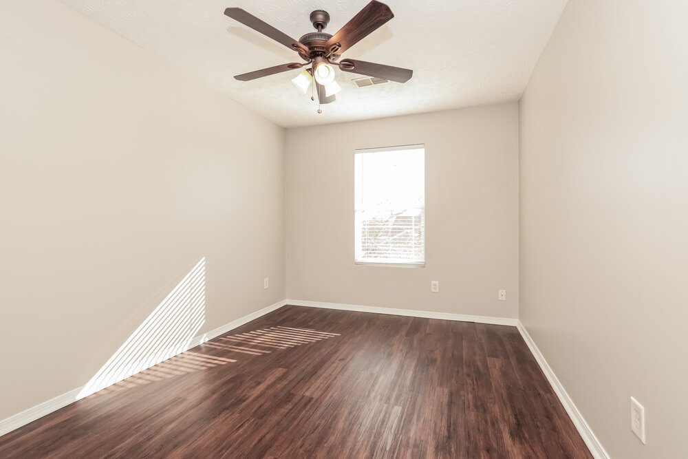 Building Photo - 4003 Randall Ln